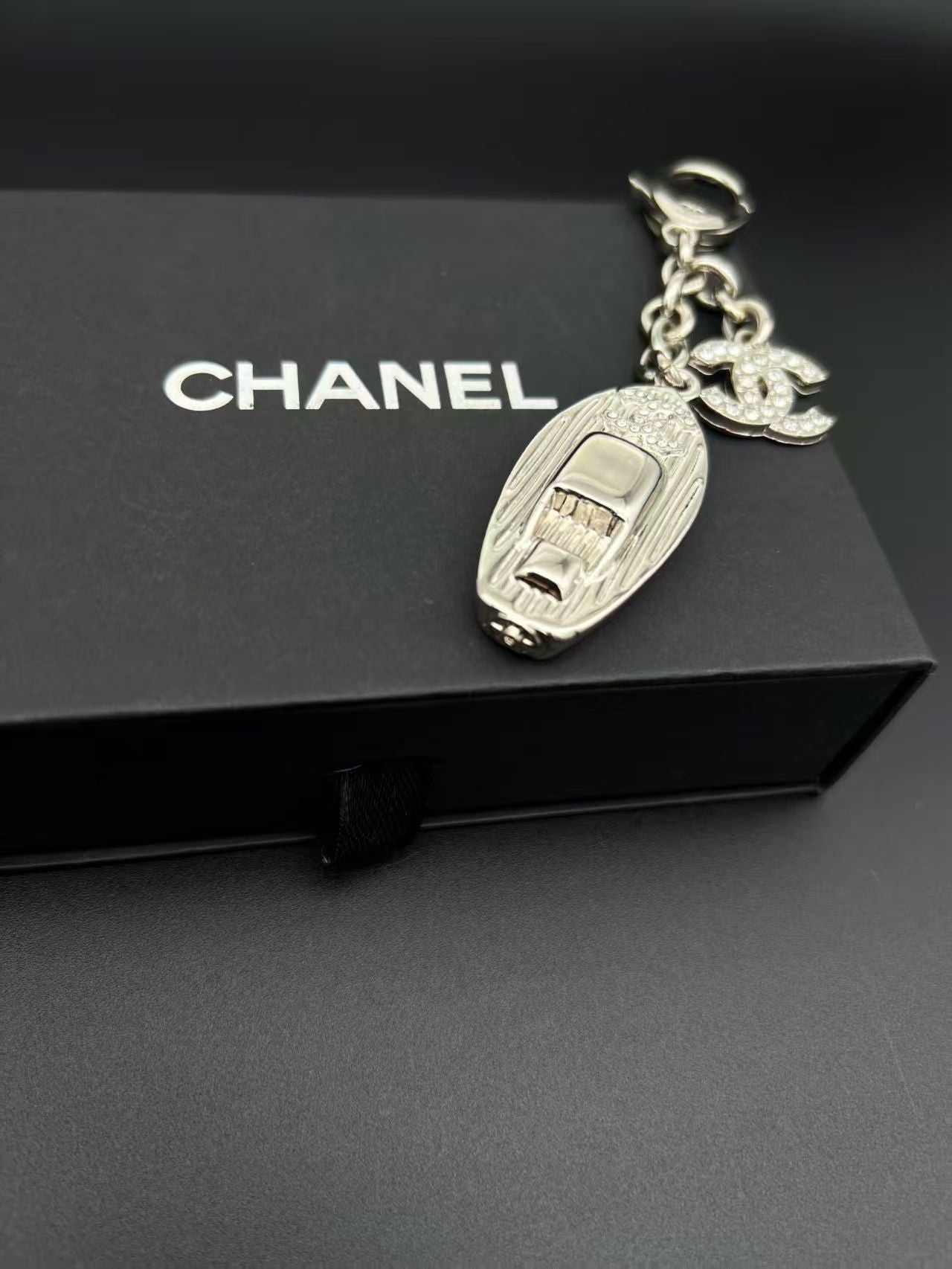 A1R76C36 Popular bag 's charms accessories