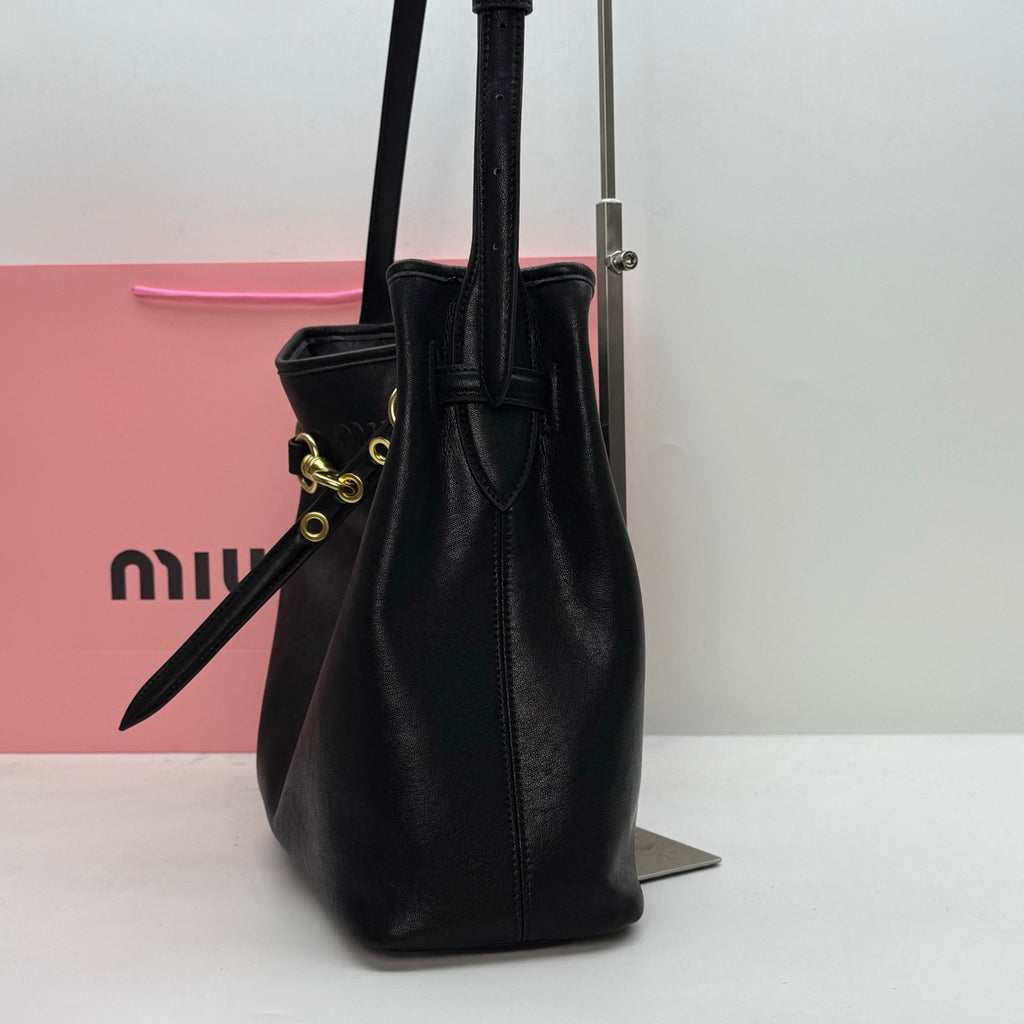 B1P36A2 Popular leather bag