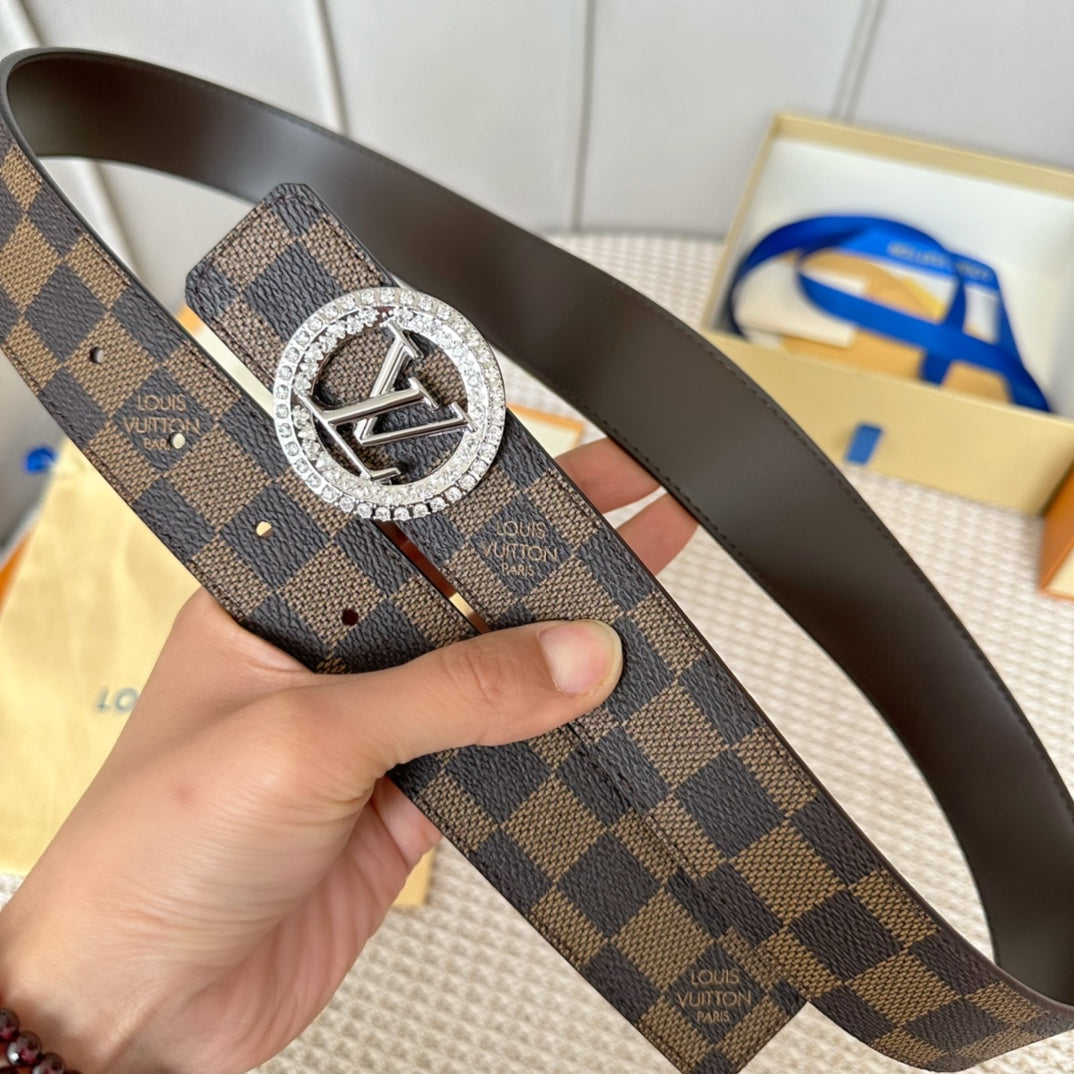 P1Q64E128 Popular  High quality belt With full package