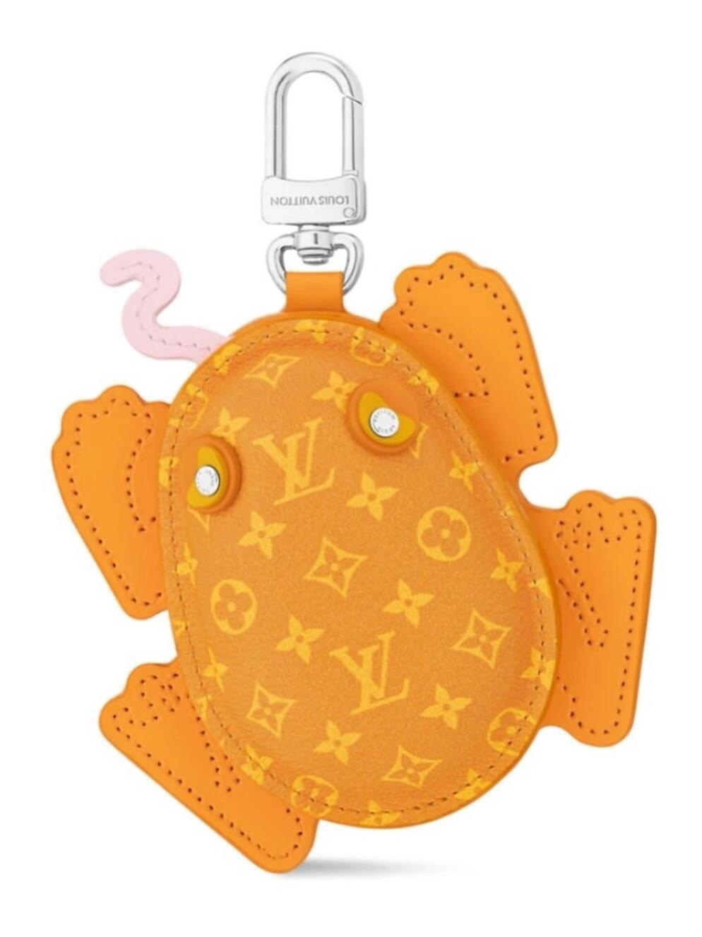 A1Z105E3 Popular bag 's charms accessories