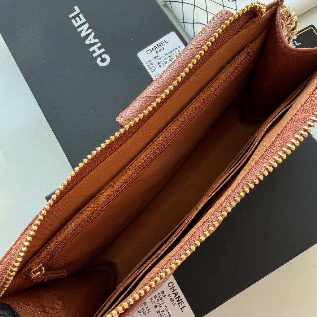 B1P46C22 Popular leather bag