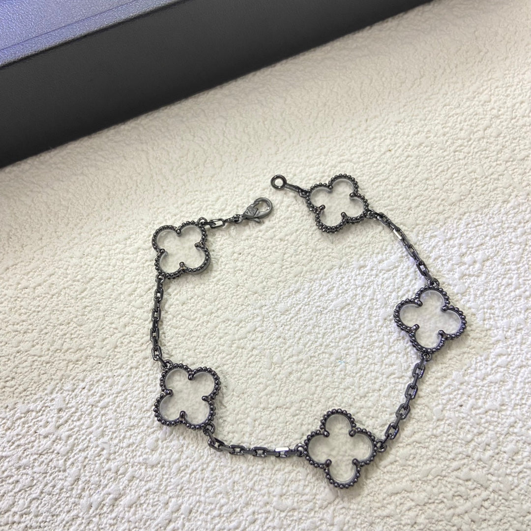 X5Q85VA276X Popular  Necklaces . Bracelets