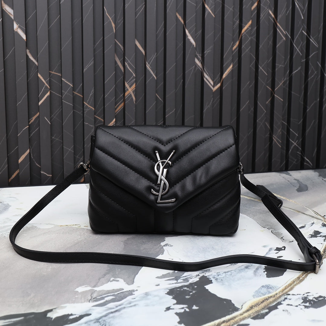 B1X34SL267 Popular   leather bag 