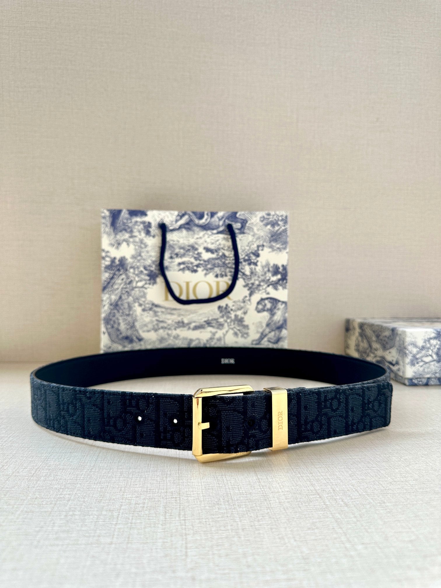 P1Q115D25 Popular High quality belt With full package