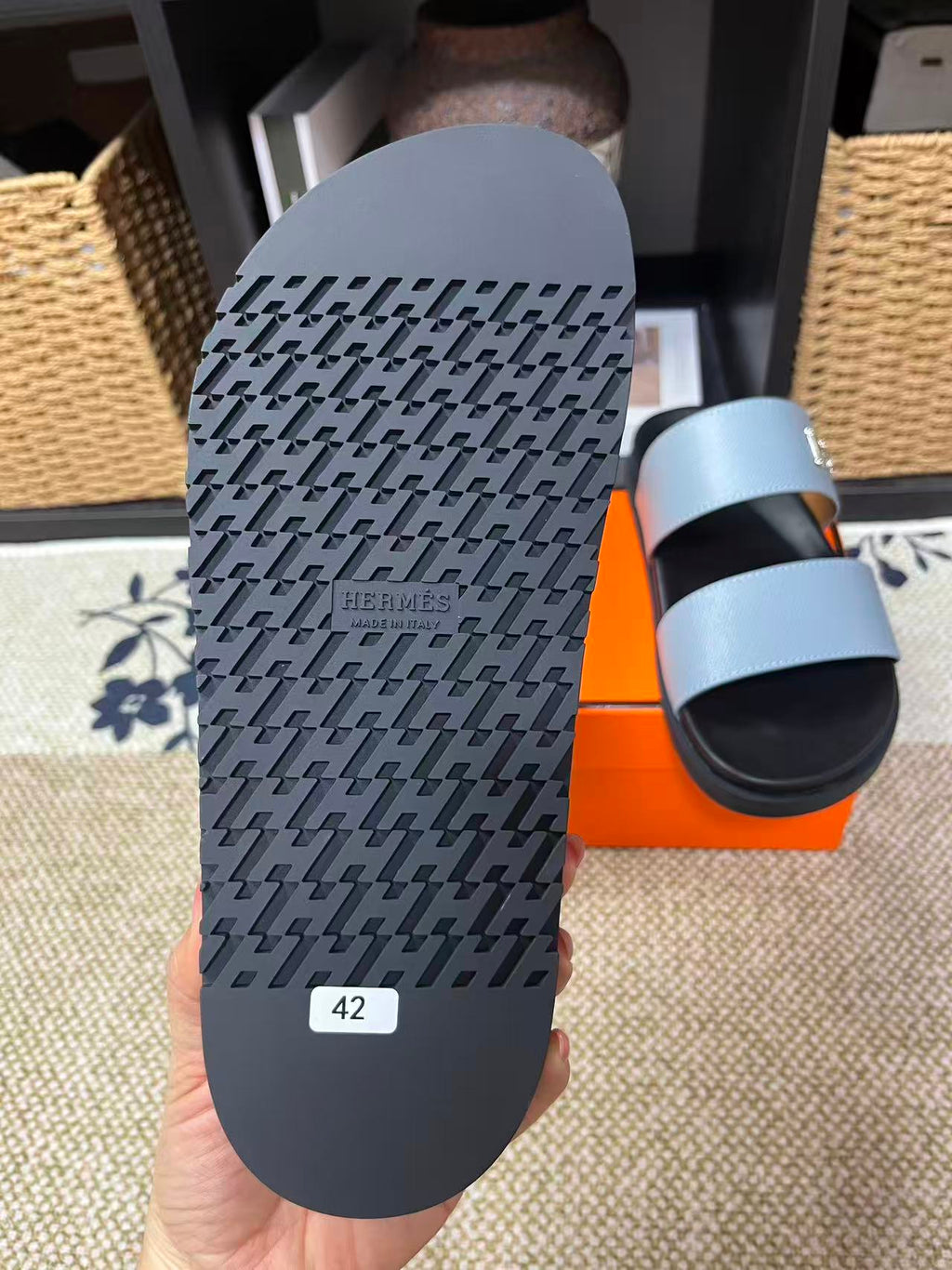 Z2P36H19 Popular high-quality leather Shoes