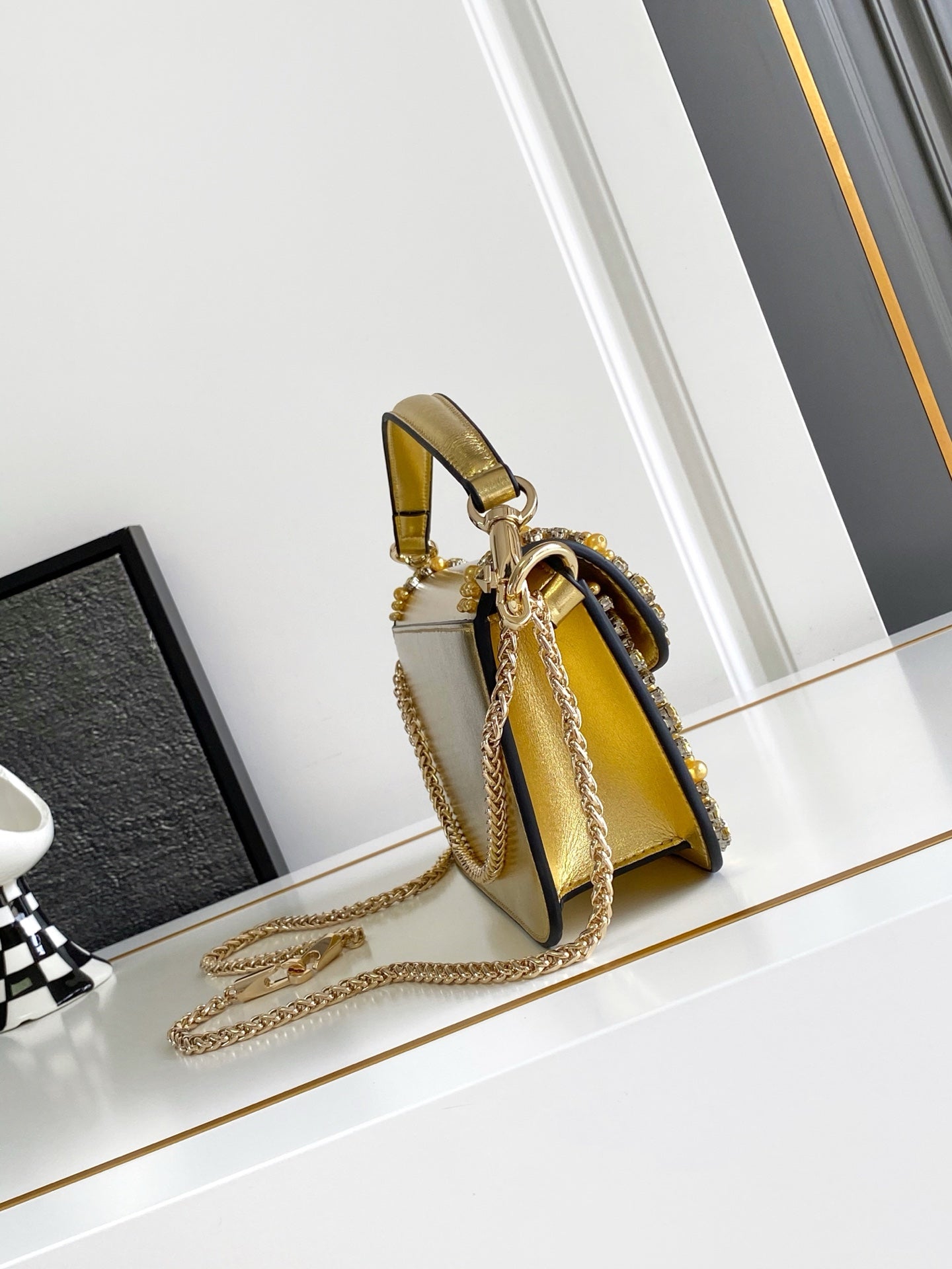 B1P36A74 Popular leather bag
