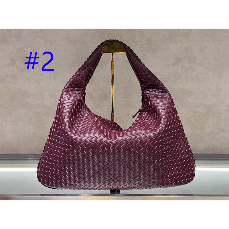 B1W35A116 Popular leather bag