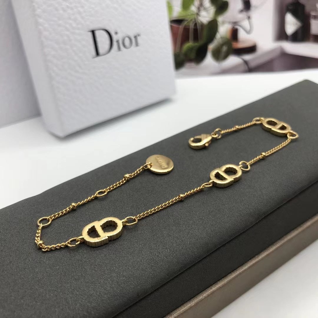 X1Z54D402K  Popular Bracelets