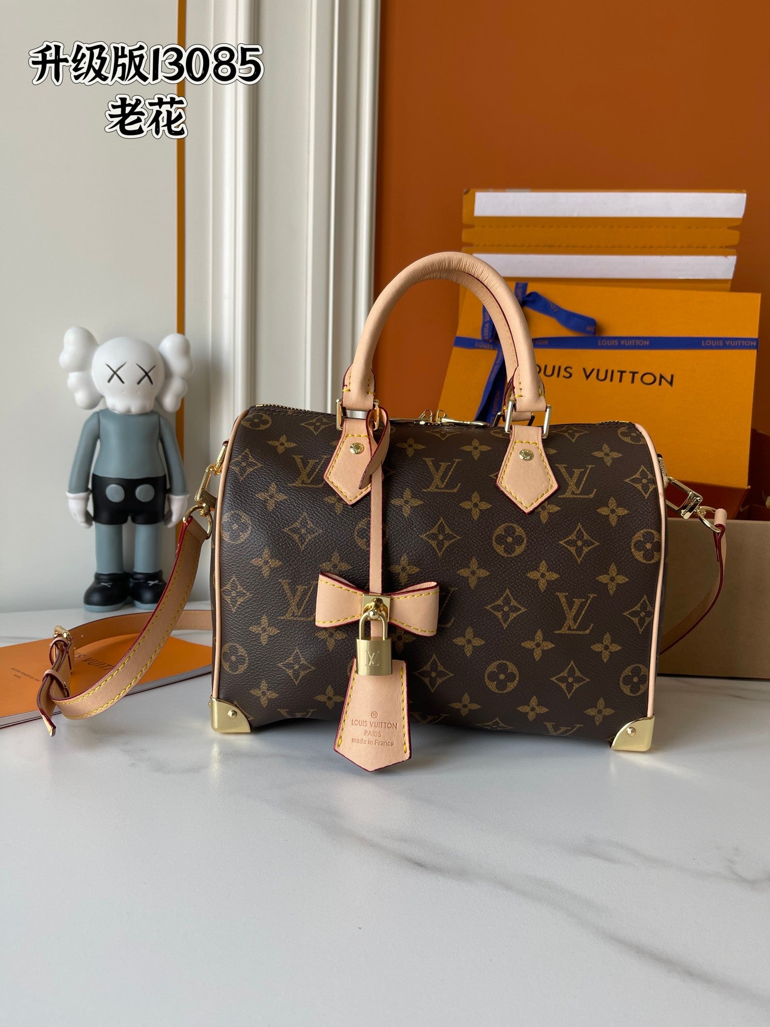 B1W25E87 Popular  leather bag