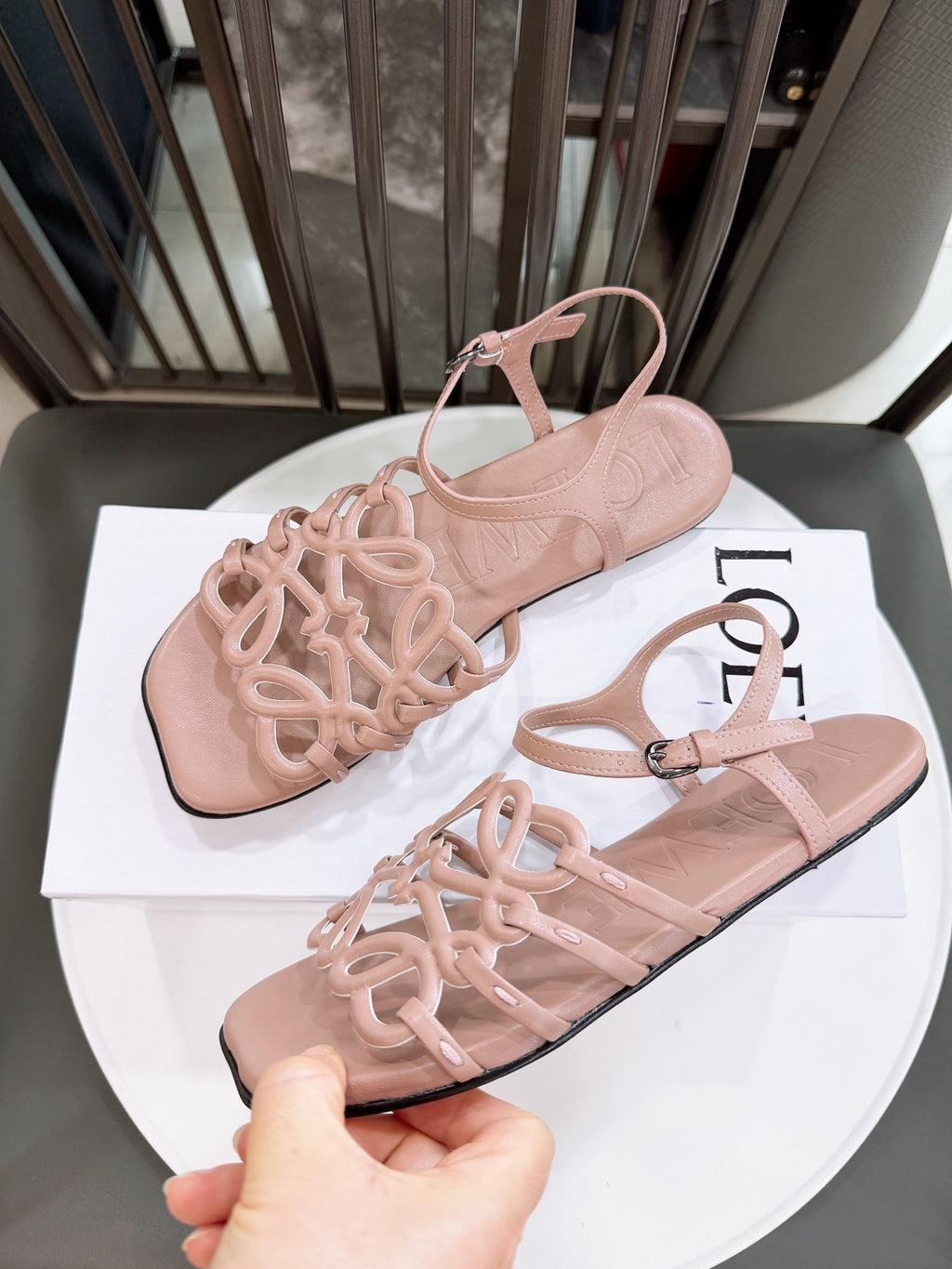 Z2R76A11 Popular high-quality  leather shoes