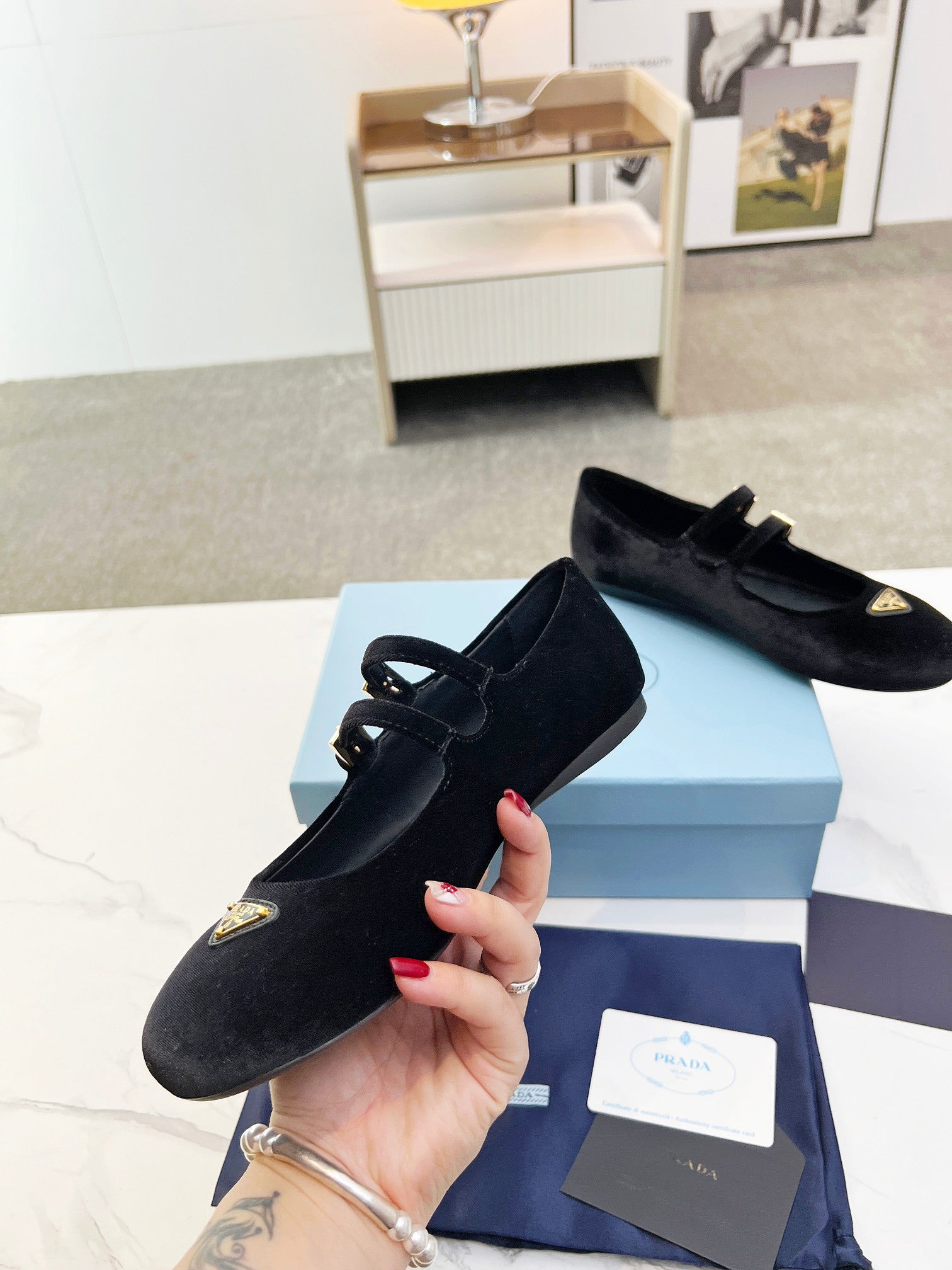Z2Q105P404 Popular high-quality Shoes