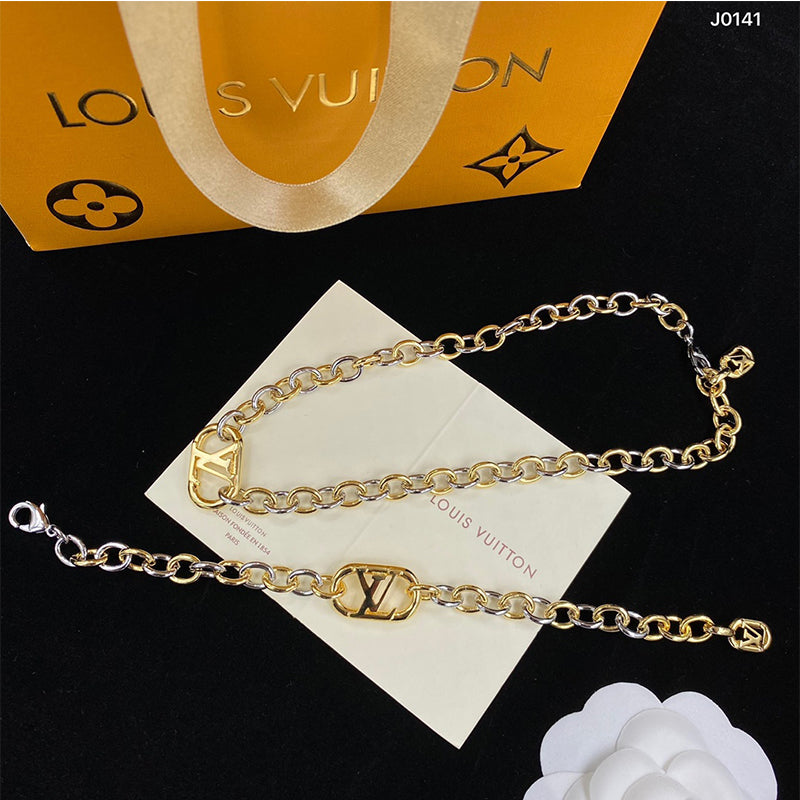 X1B22E534X  Popular Bracelets. Earrings. Necklaces