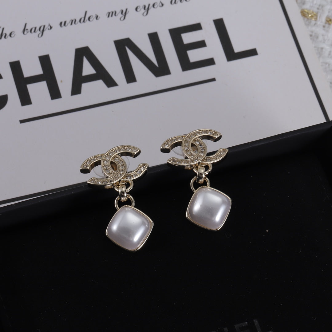 X1Z54C300E Popular  Earrings