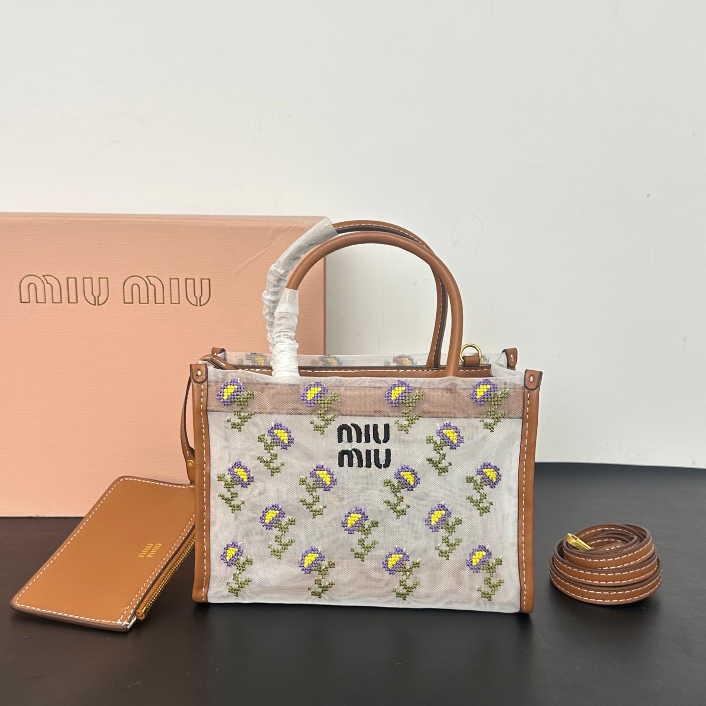 B1R76A36 Popular bag