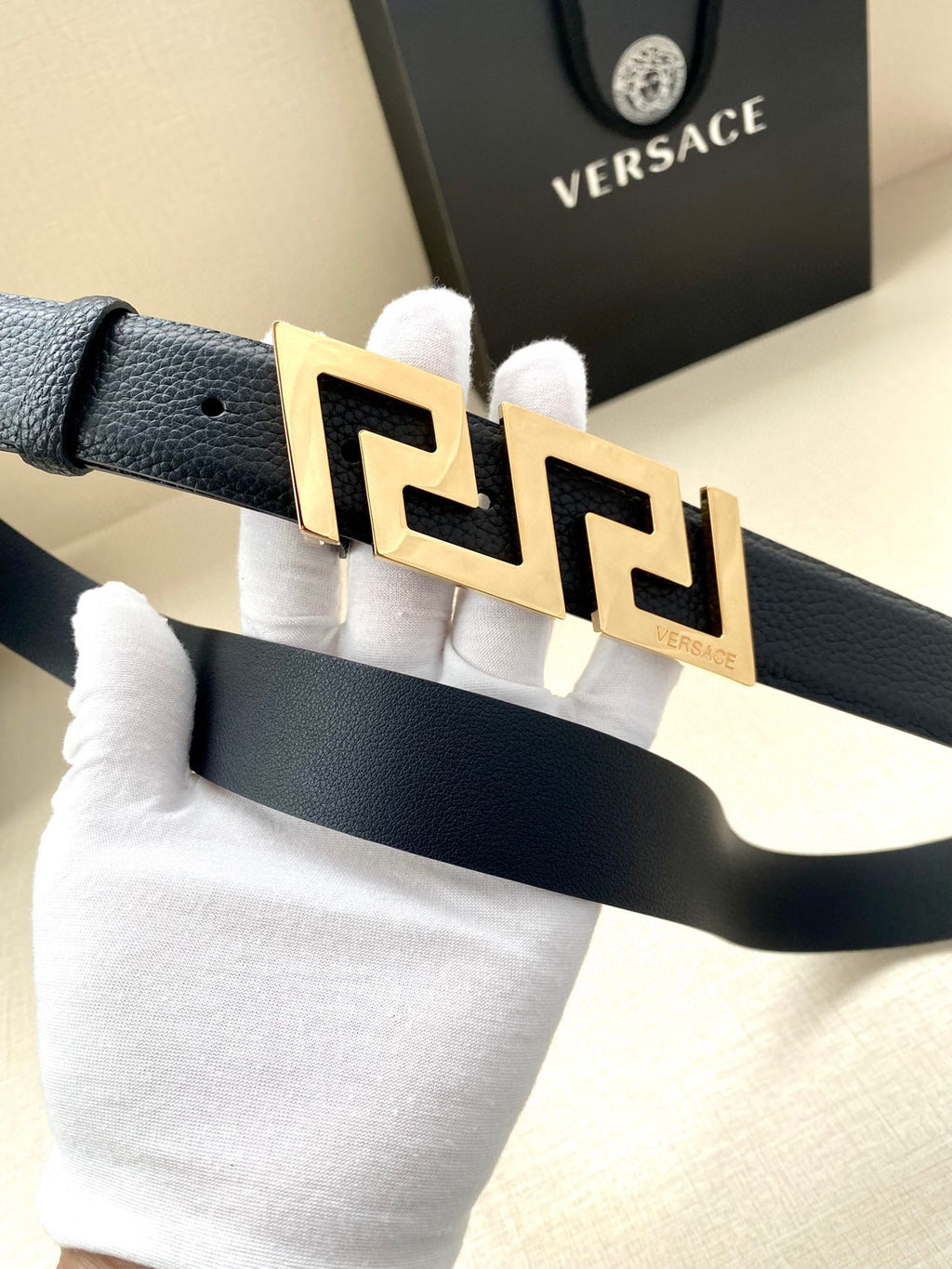 P1W15V166 Popular   High quality belt With full package