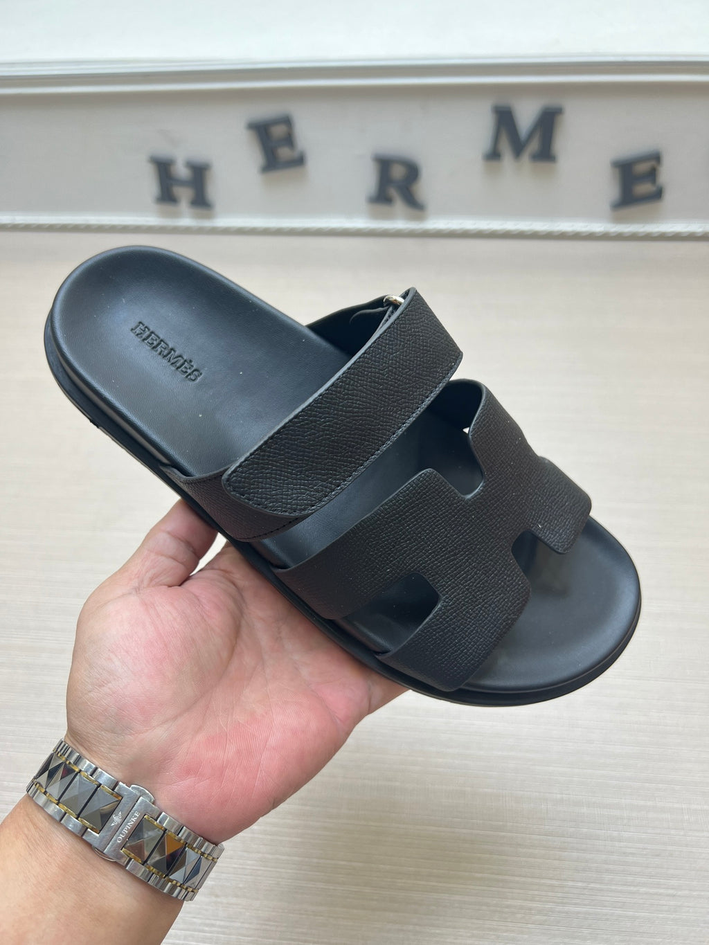 Z5R35H6  Popular Slippers shoes