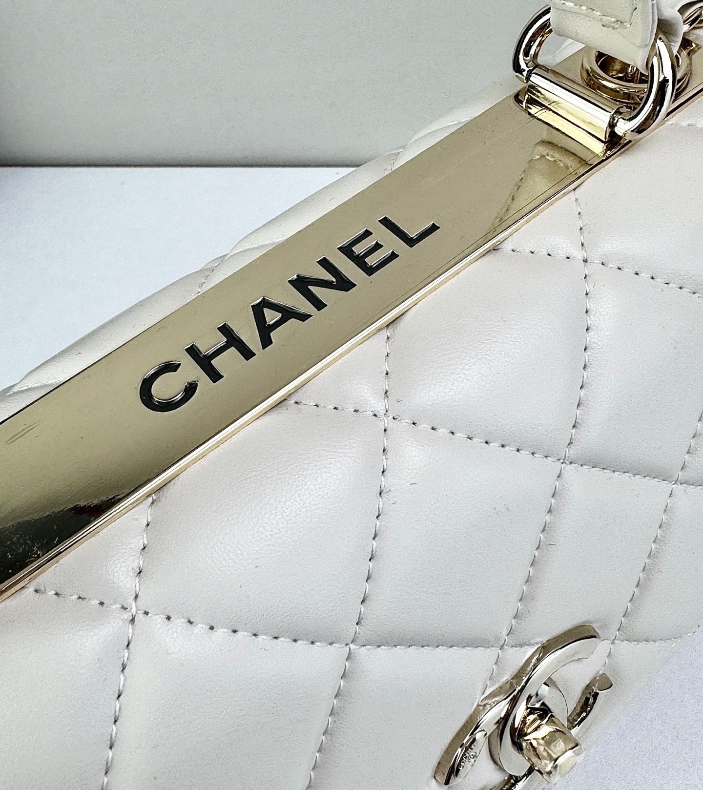 B1X76C6 Popular leather bag