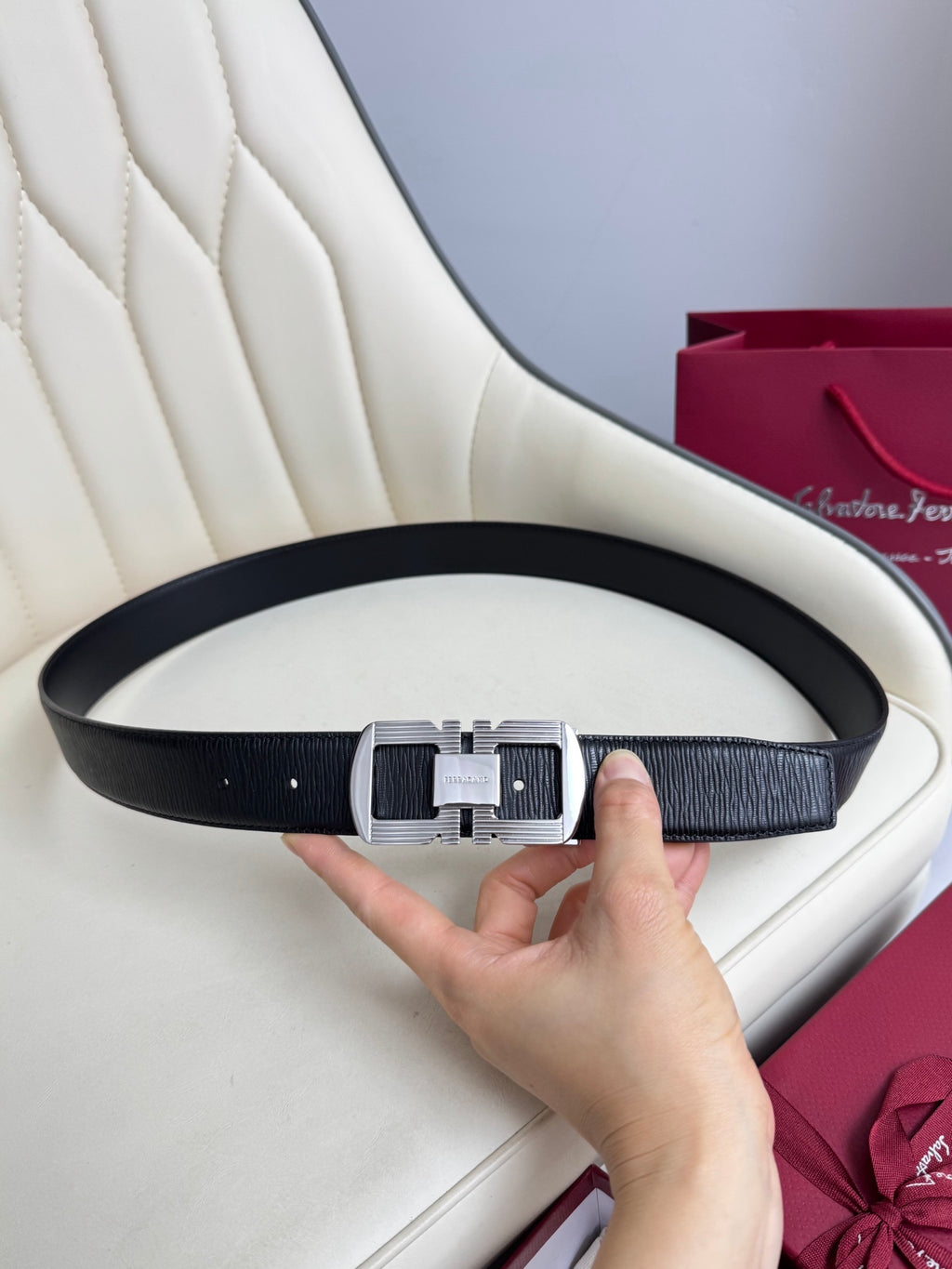 P1Q115A54 Popular High quality belt With full package