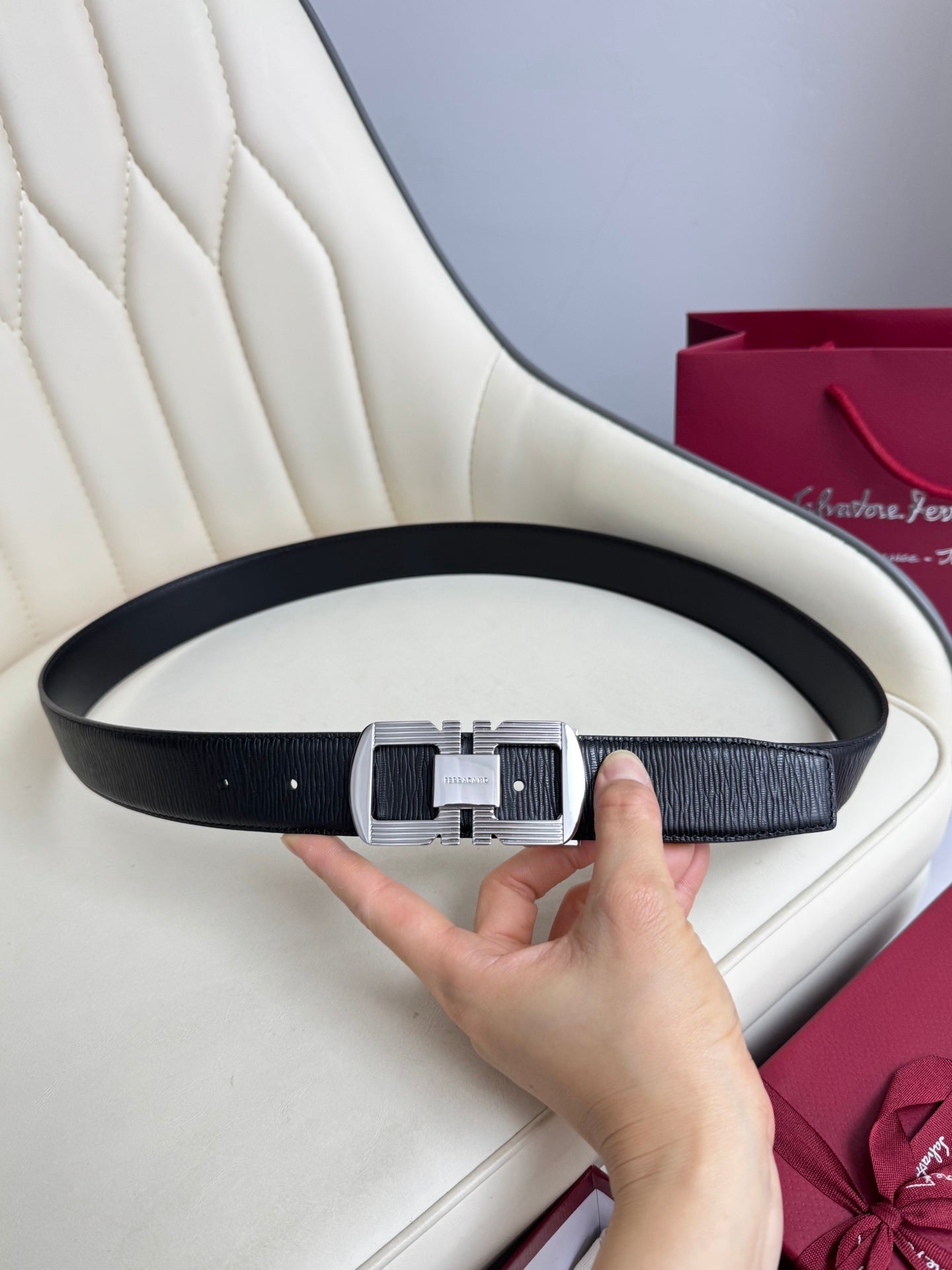 P1Q115A54 Popular High quality belt With full package