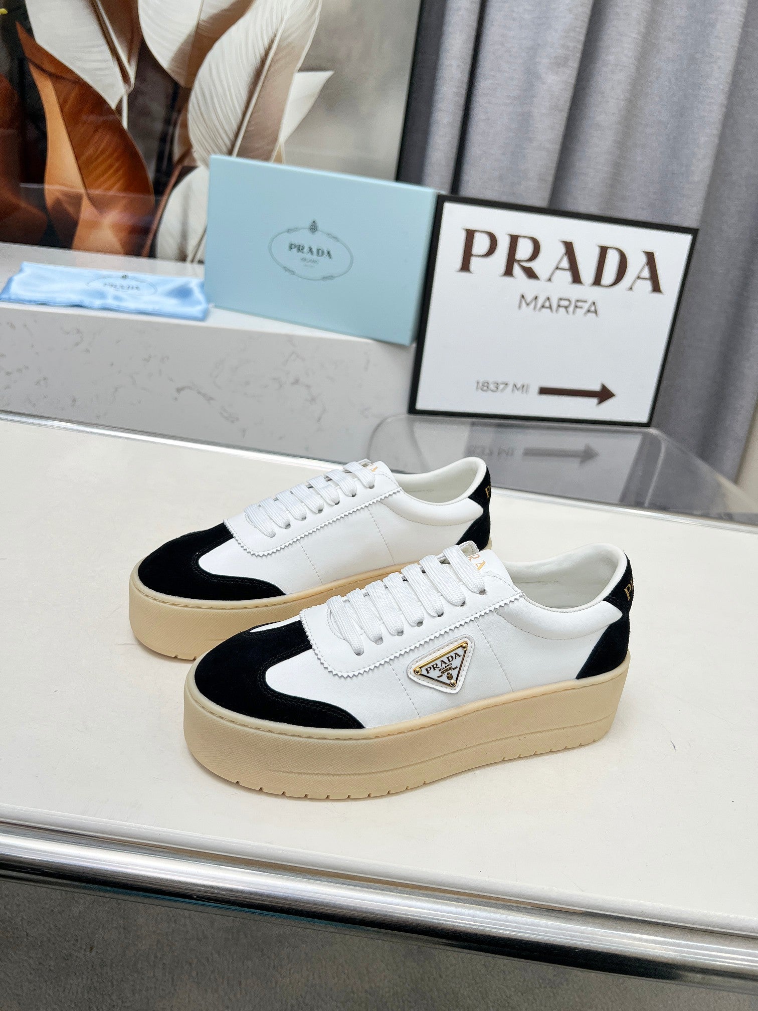 Z2Q95P110 Popular high-quality  shoes