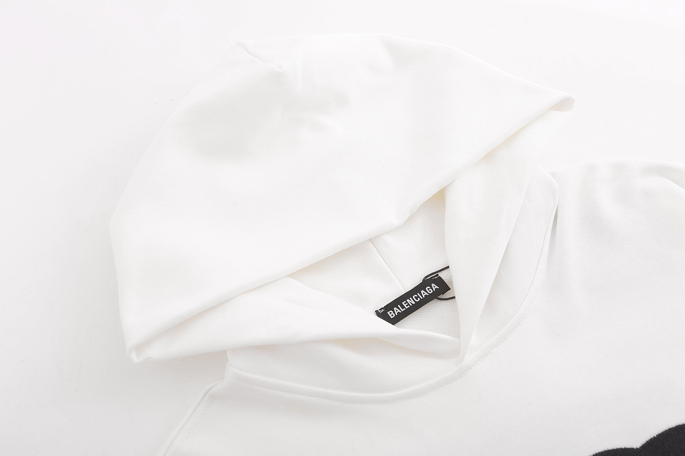 U1Z85J143 Popular Sweaters