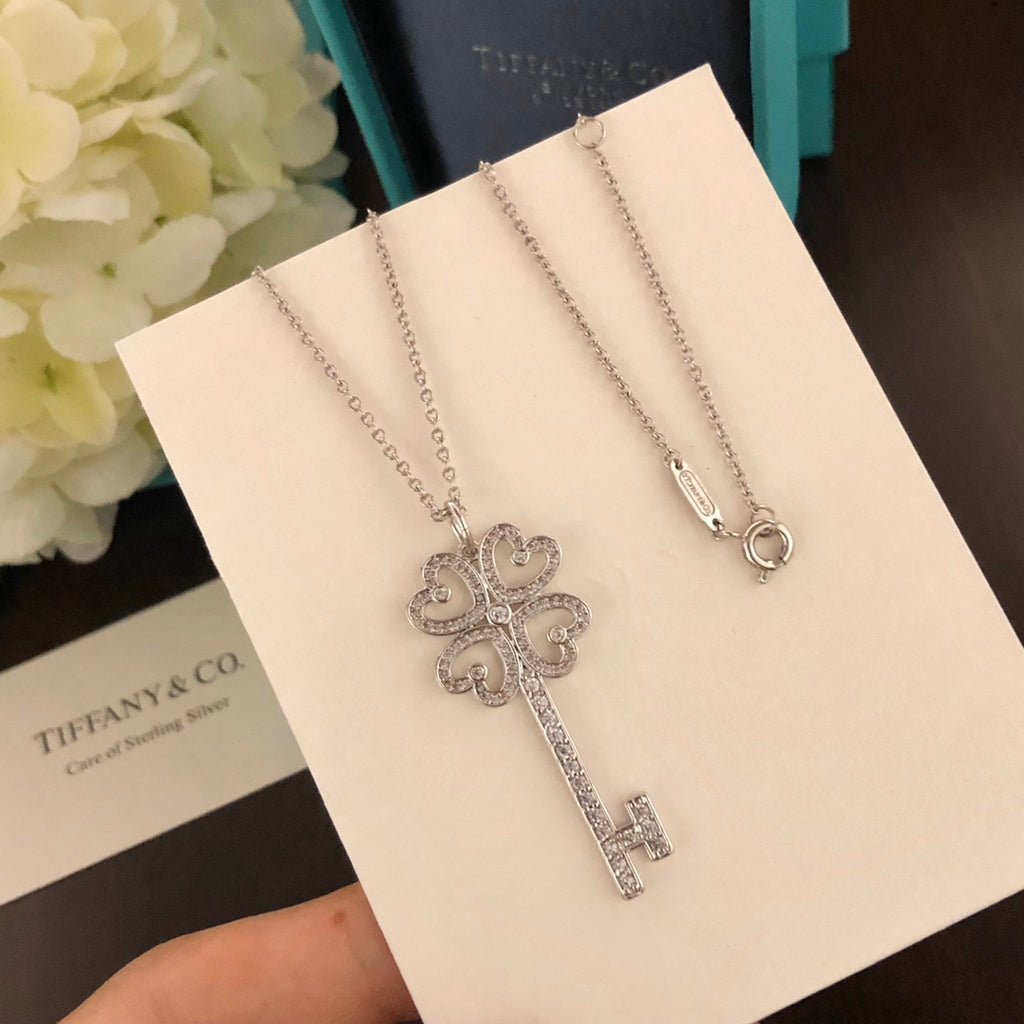X1Q85T356X Popular Necklaces