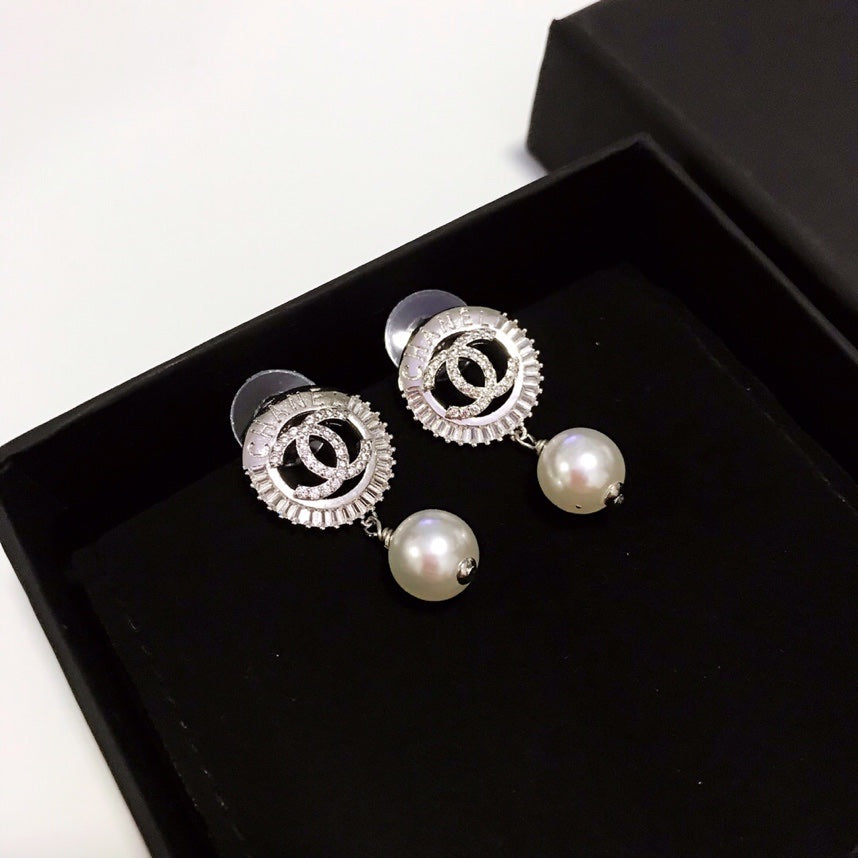 X1Z94C792E Popular Earrings