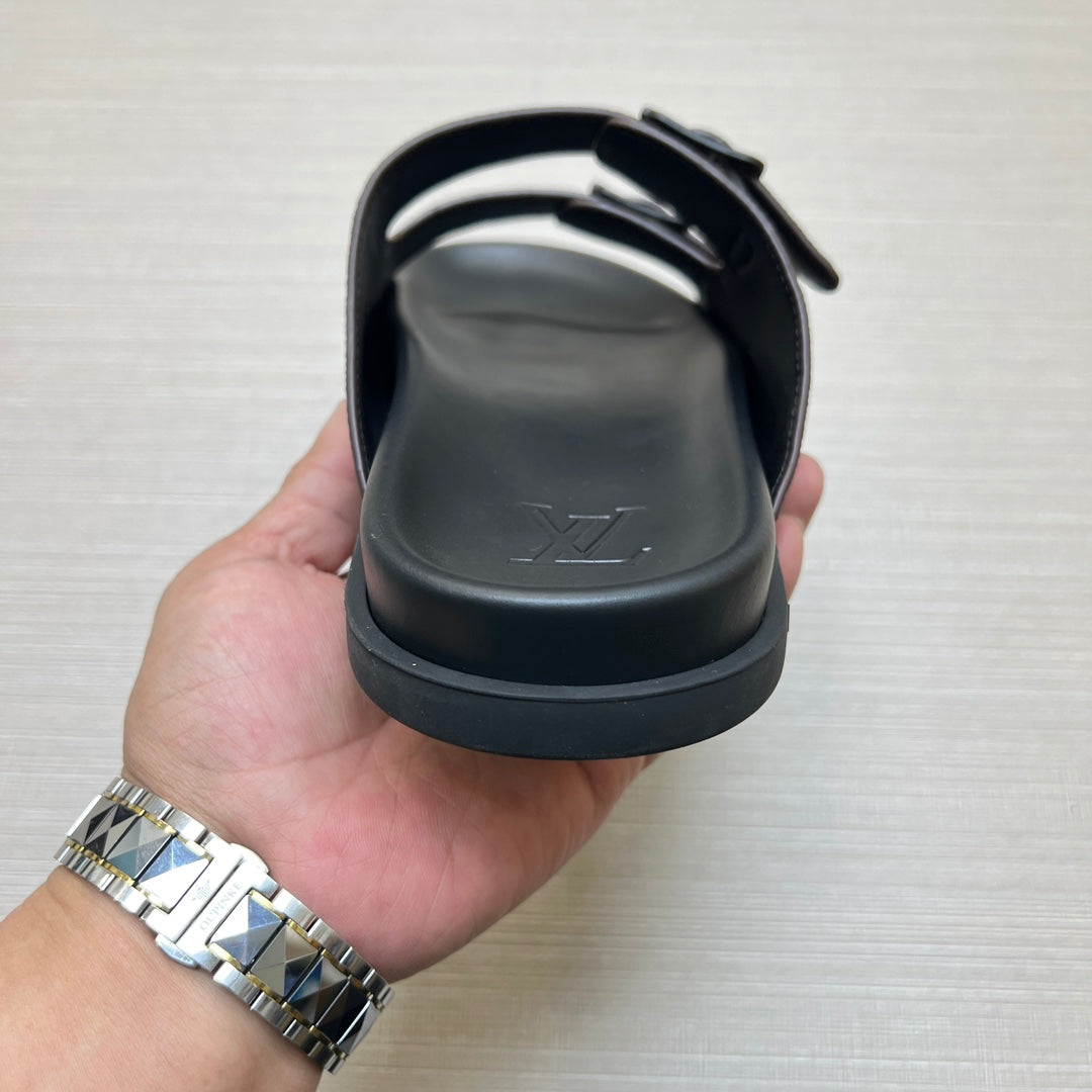 Z5ZE57 Popular slippers