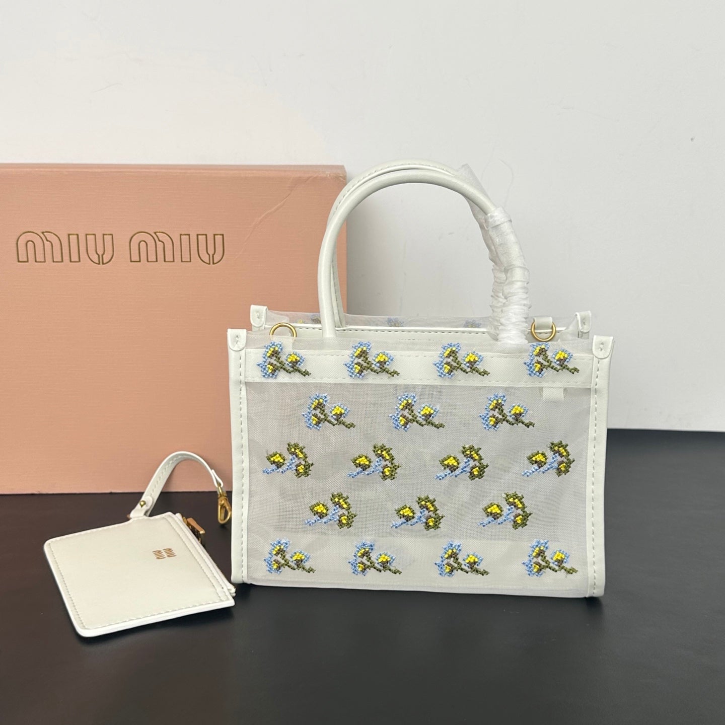 B1R76A36 Popular bag