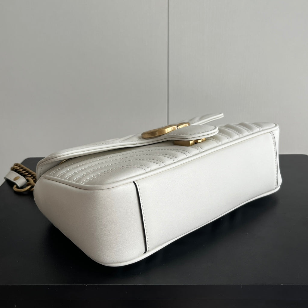 B1P36B69 Popular leather bag