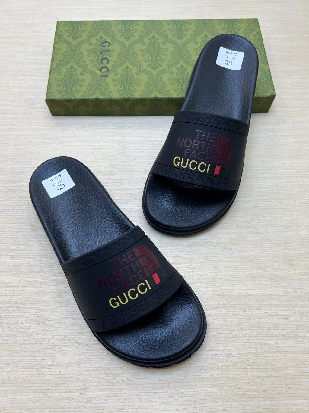 Z5R66B28 Popular Slippers