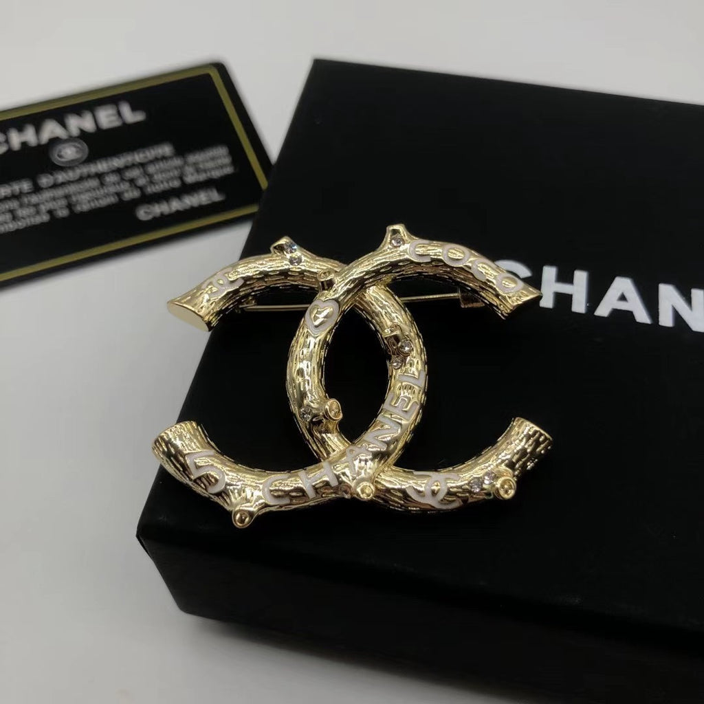 X14C864  Popular Brooch