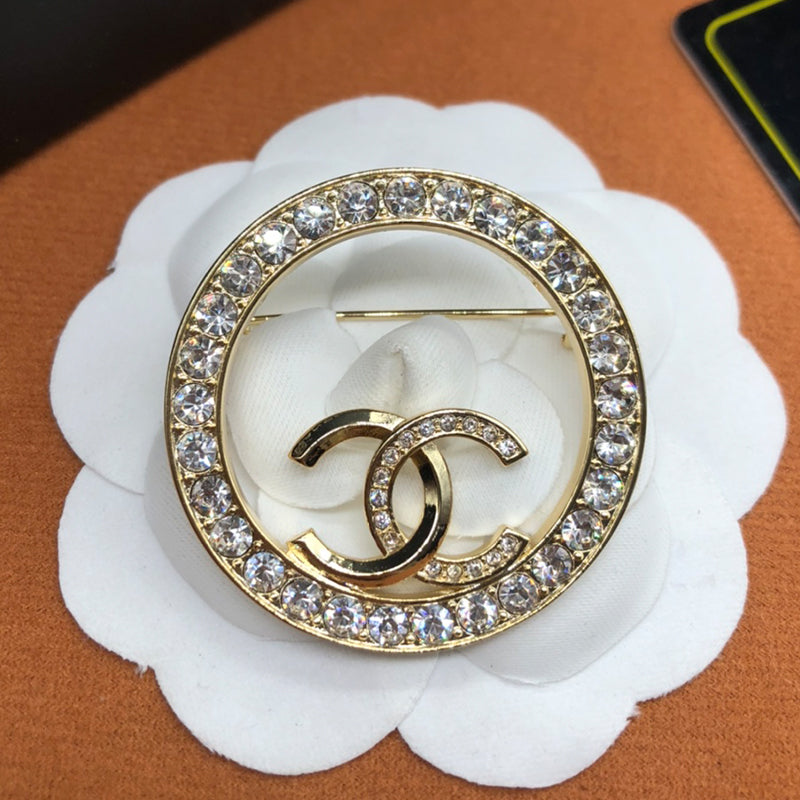 X14C853  Popular Brooch