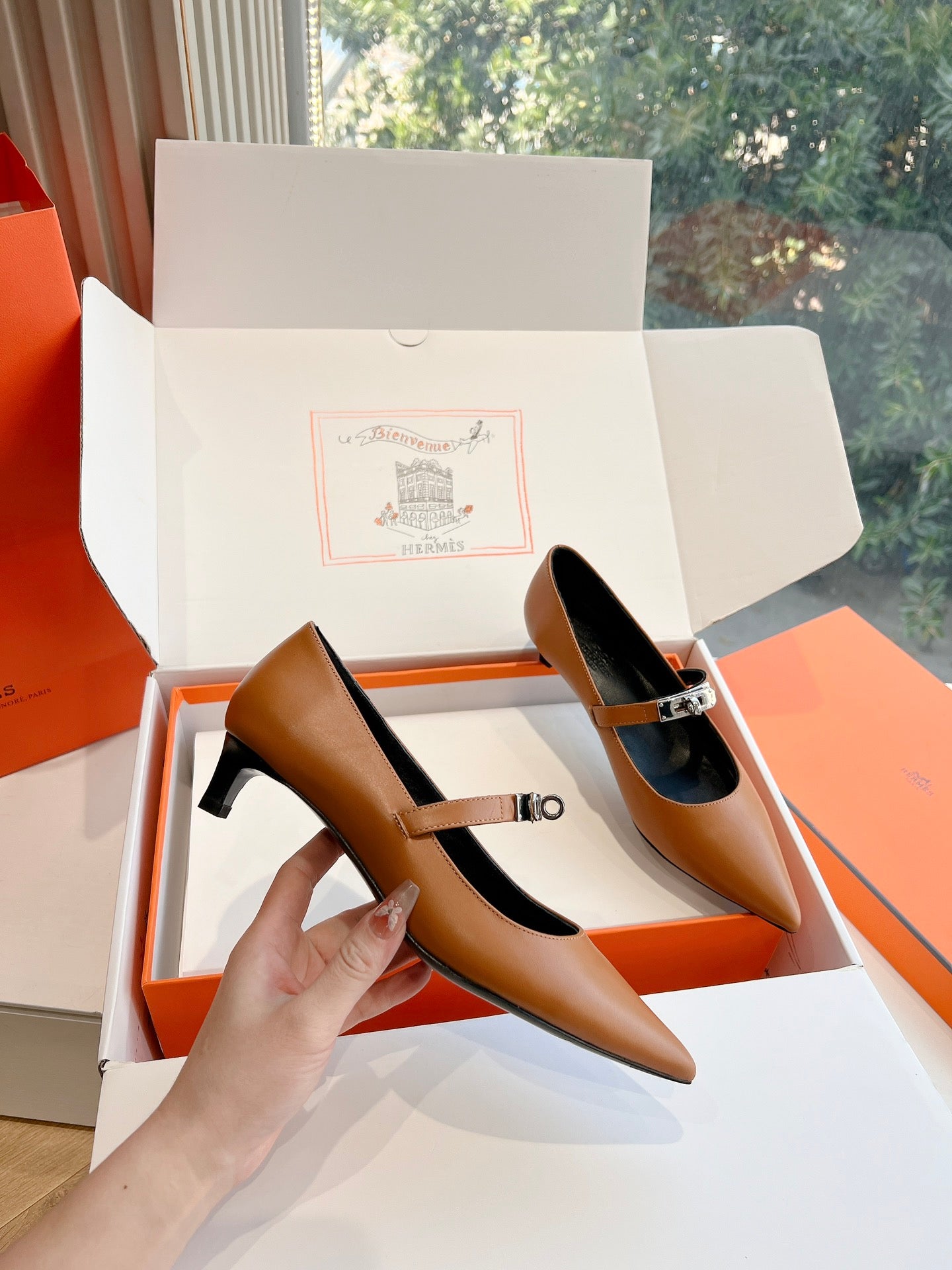Z2N46H15 Popular high-quality leather Shoes