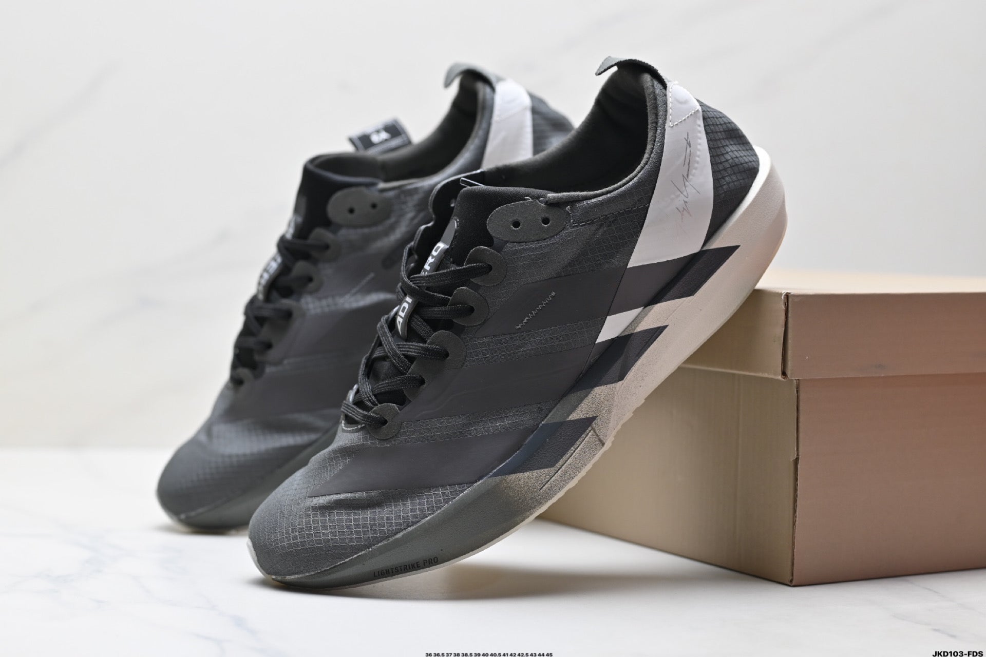 Z4Q95A54  Popular  shoes