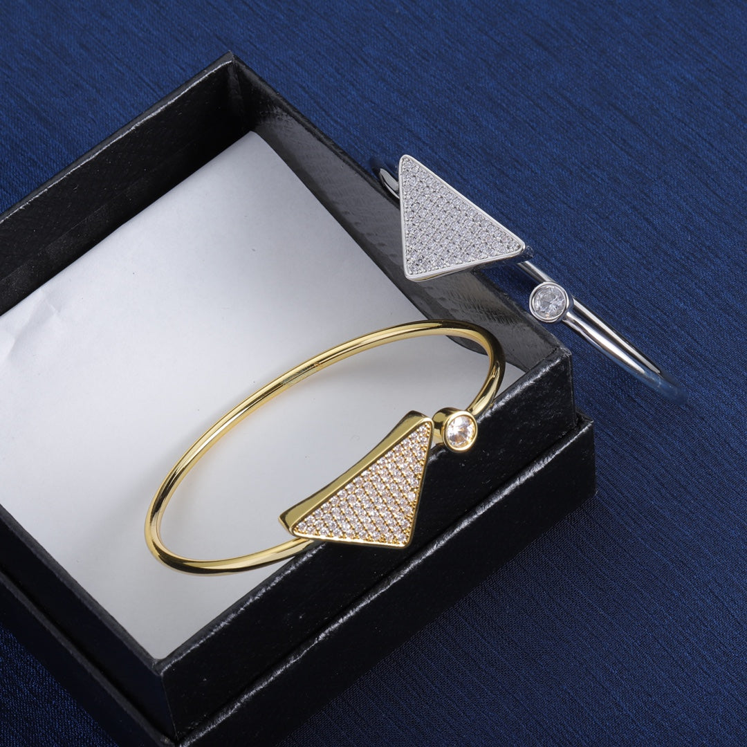 X1Y83PD74K  Popular Bracelets