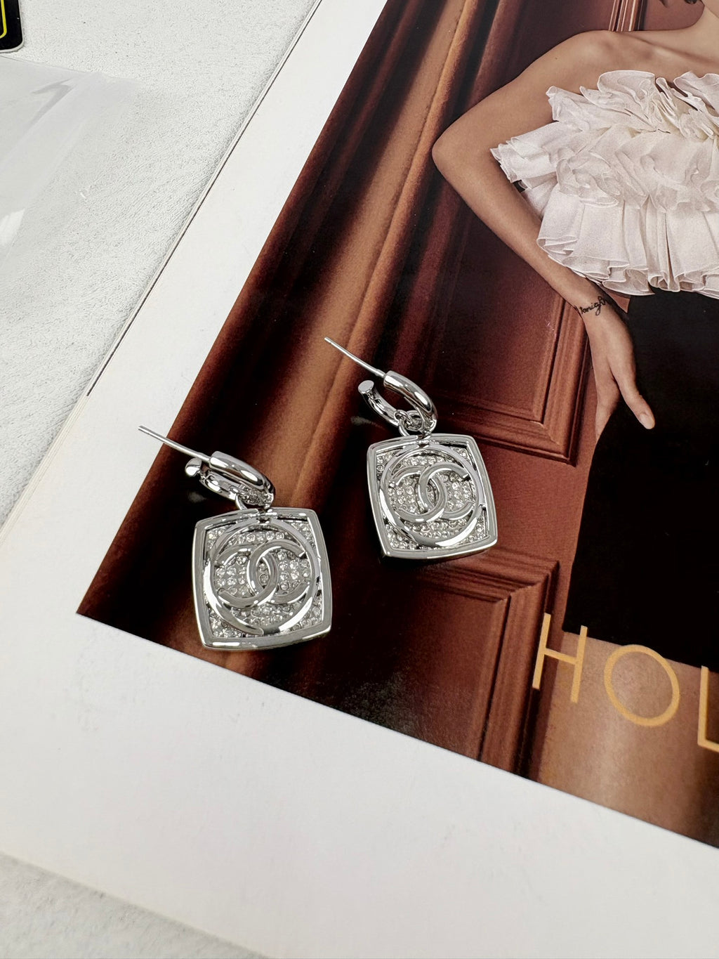 X1Q95C23E Popular Earrings