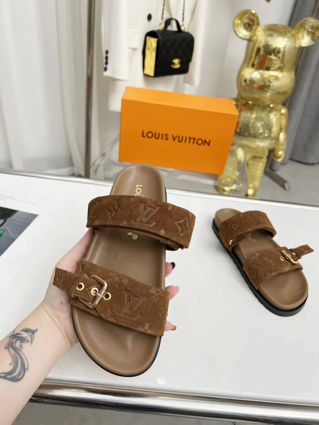 Z2R76E26 Popular high-quality leather shoes