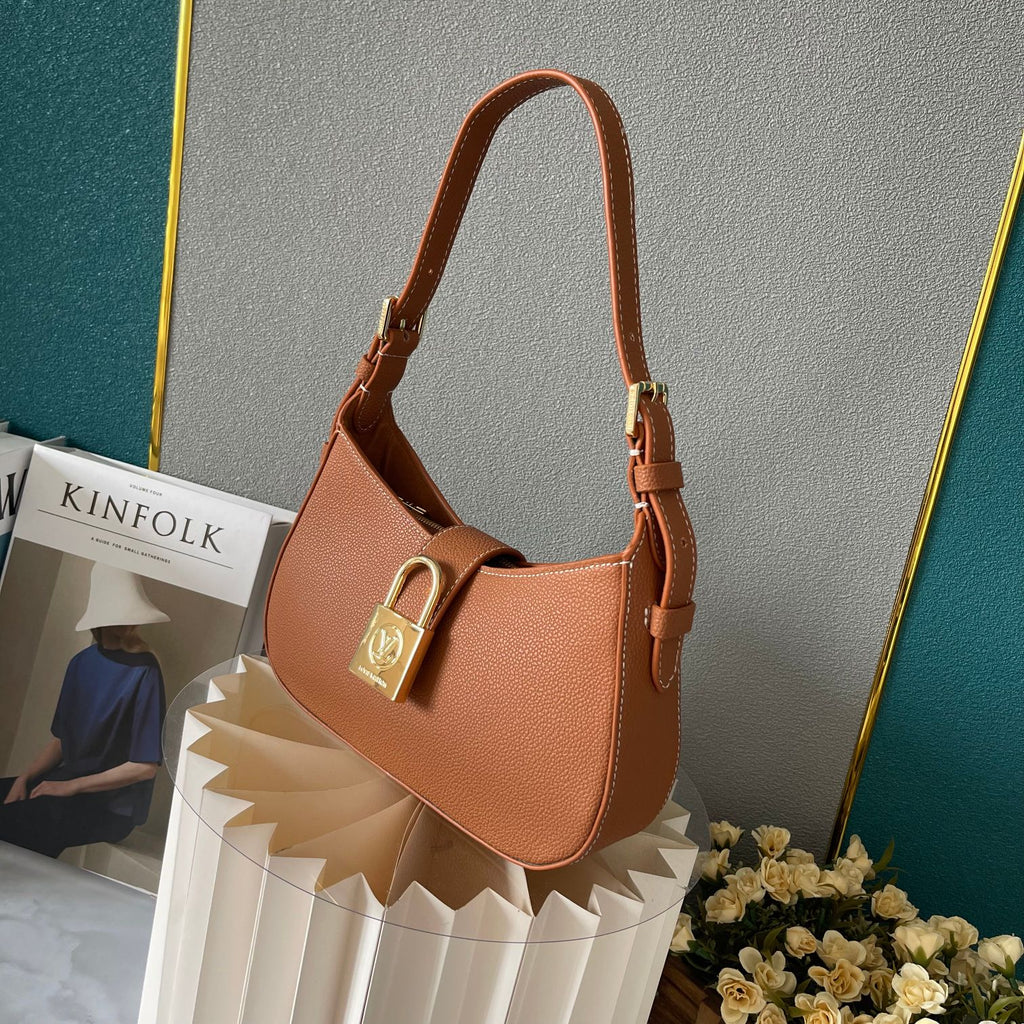 B1X44C416 Popular leather bag