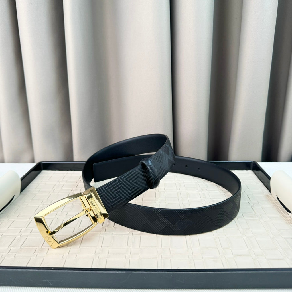 P1Q64A10 Popular    High quality belt With full package