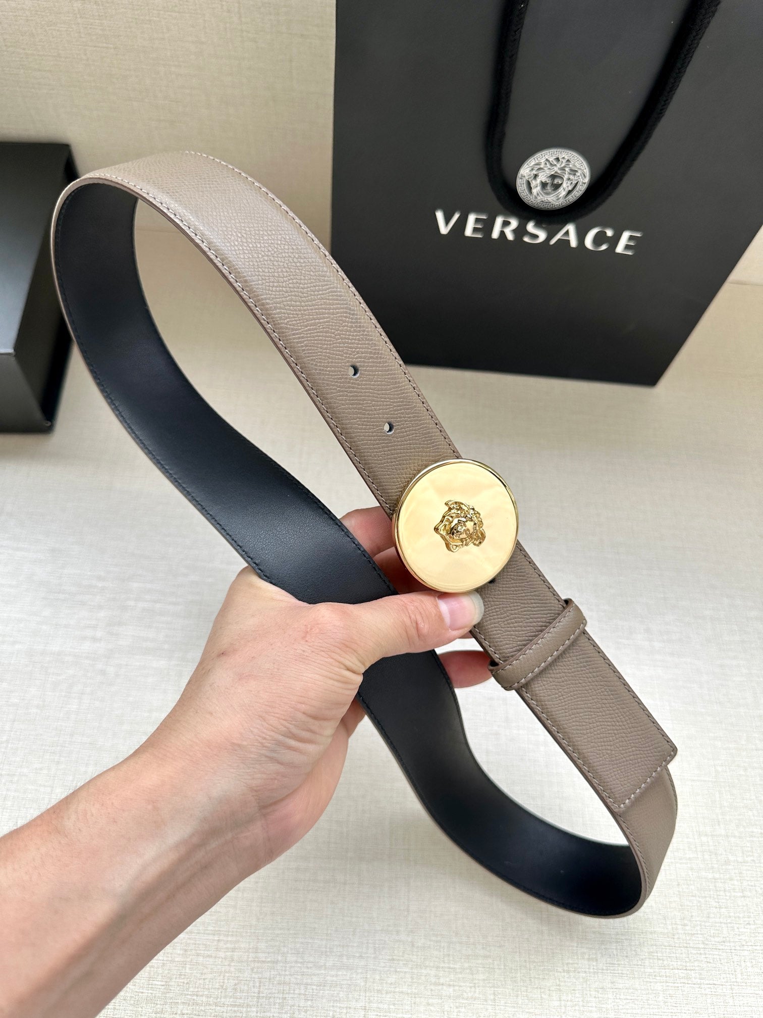 P1Q115V58 Popular High quality belt With full package