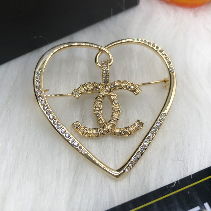 X14C851   Popular Brooch