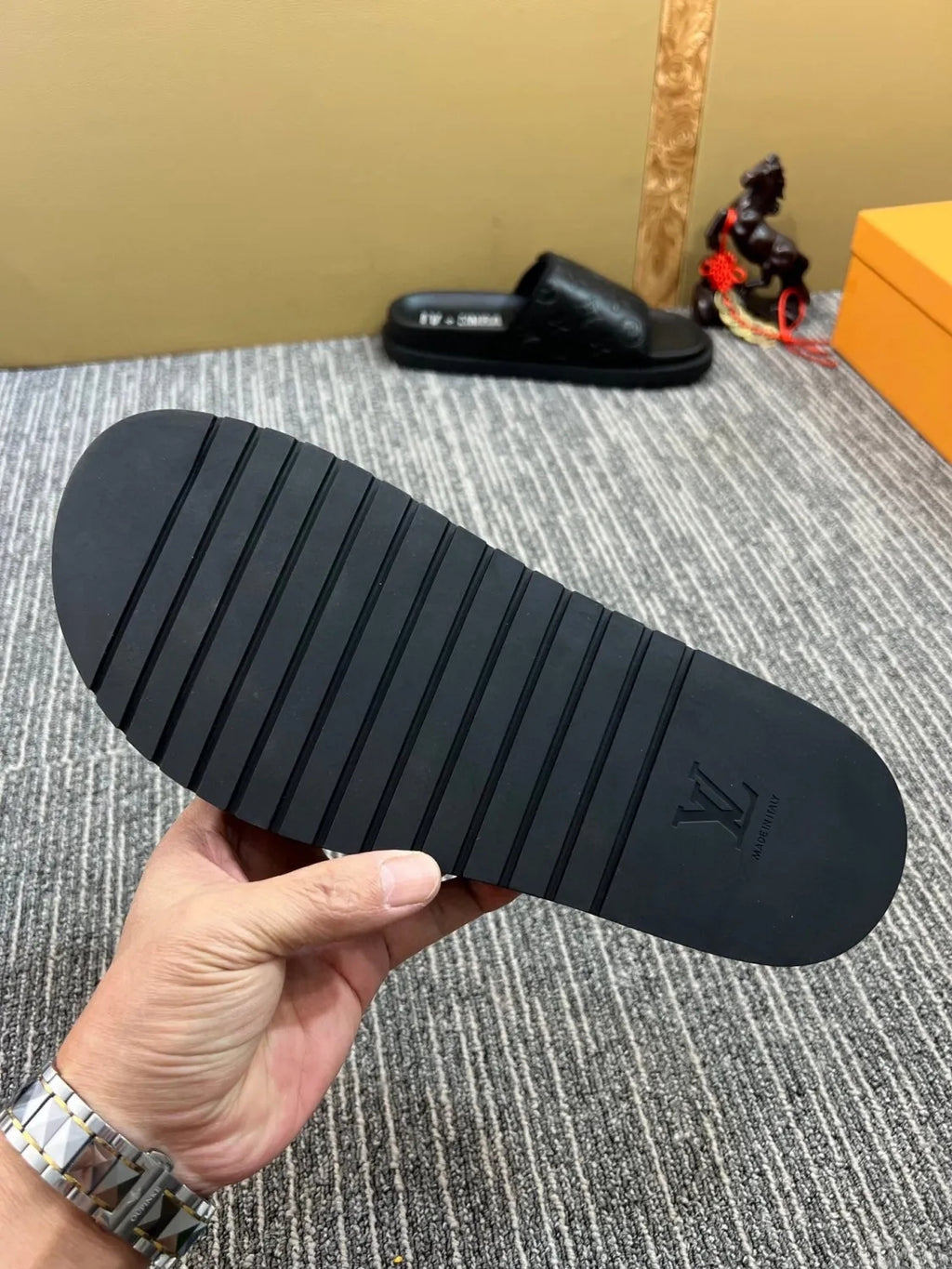 Z5YE47 Popular Slippers
