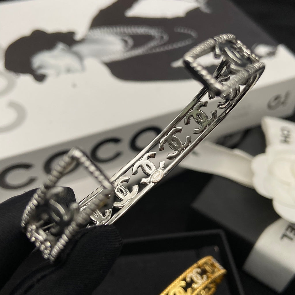 X1Q85C101K  Popular Bracelets