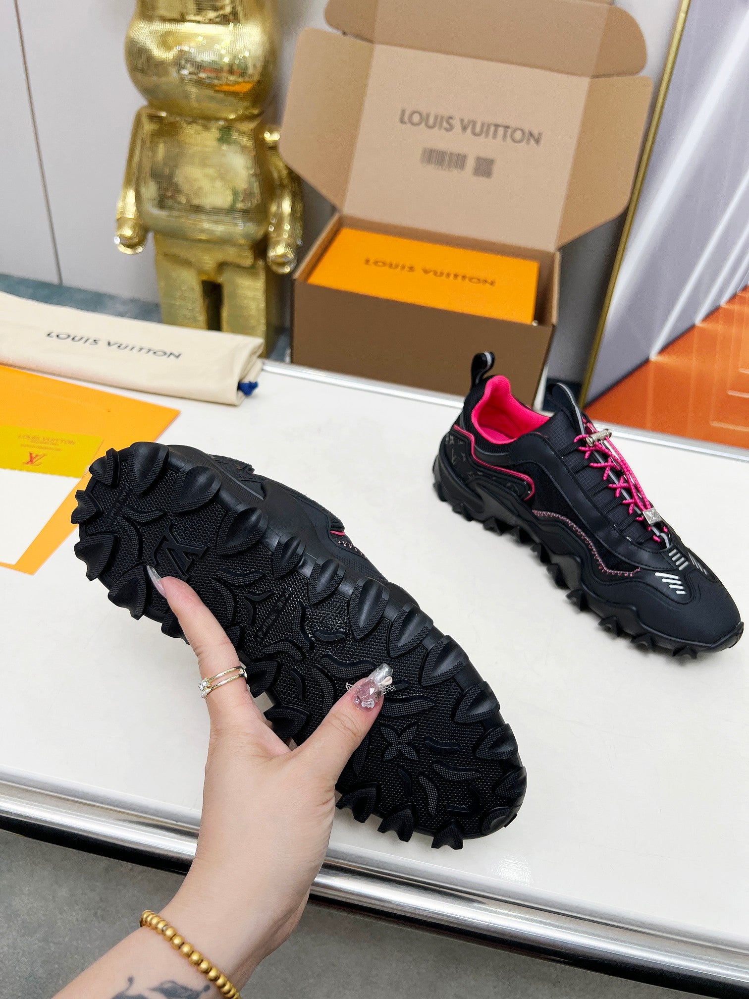 Z2Q105E286 Popular high-quality Shoes