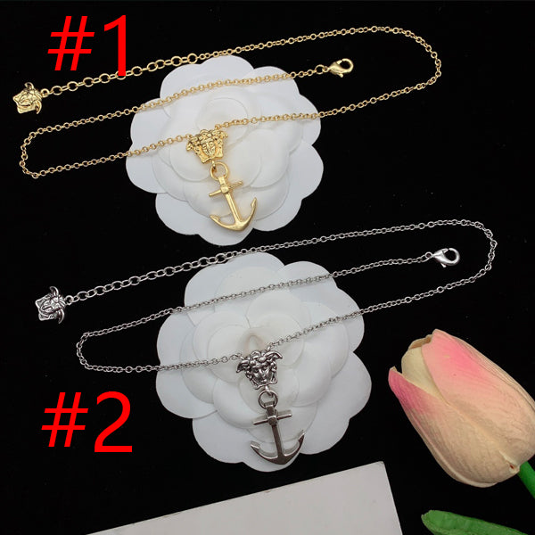 X1Q85V369X Popular Necklaces