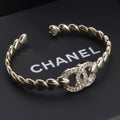 X1Y93C370K  Popular Bracelets