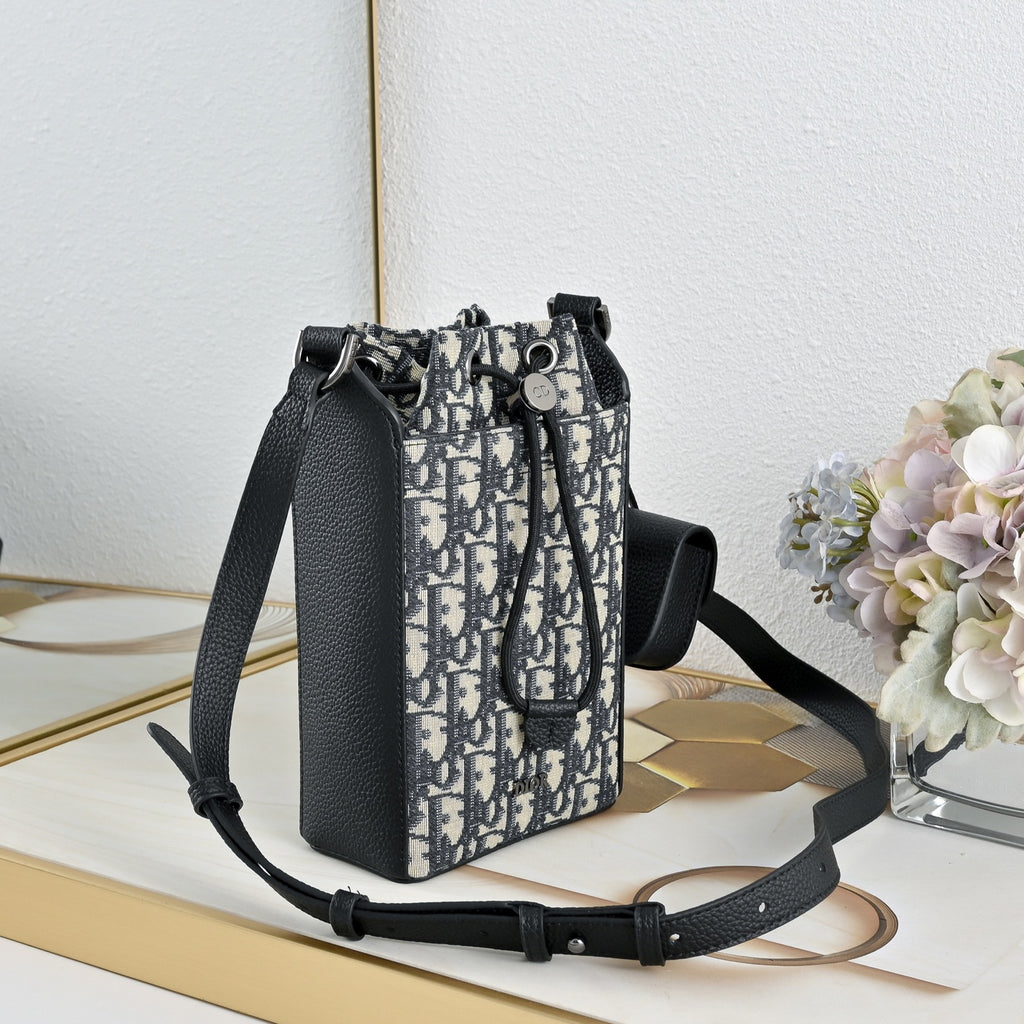 B1P36D82 Popular  bag