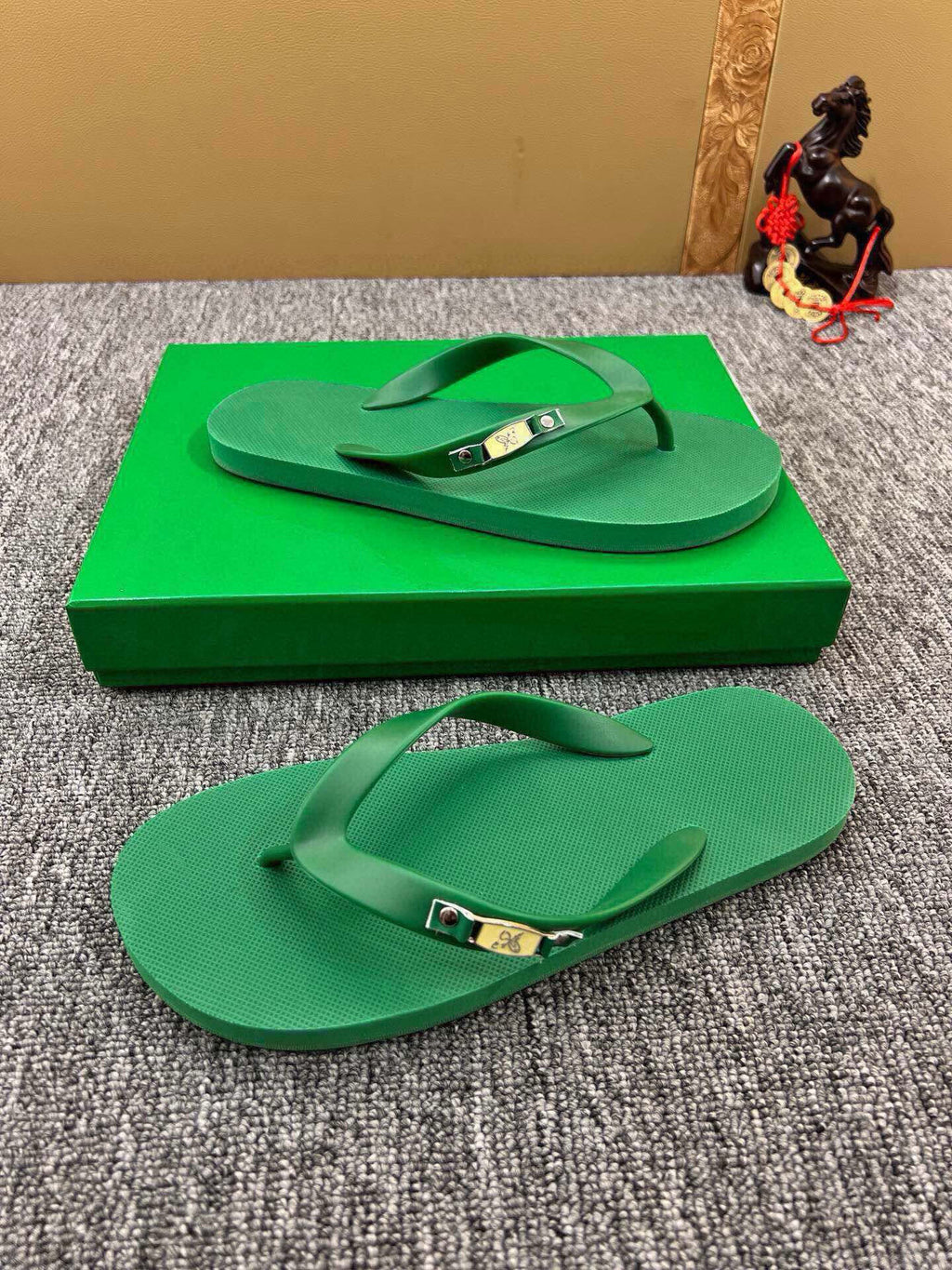Z5Z35A292 Popular Slippers