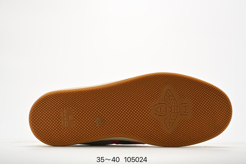 Z4YB59 Popular Sneakers